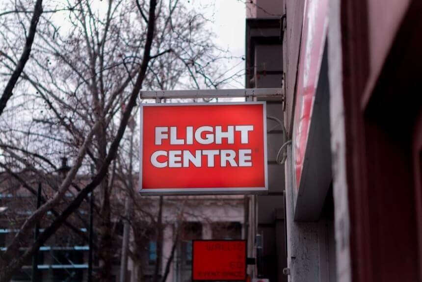 Flight Centre workers flood ABC with complaints of bullying, drug use and harassment against travel giant